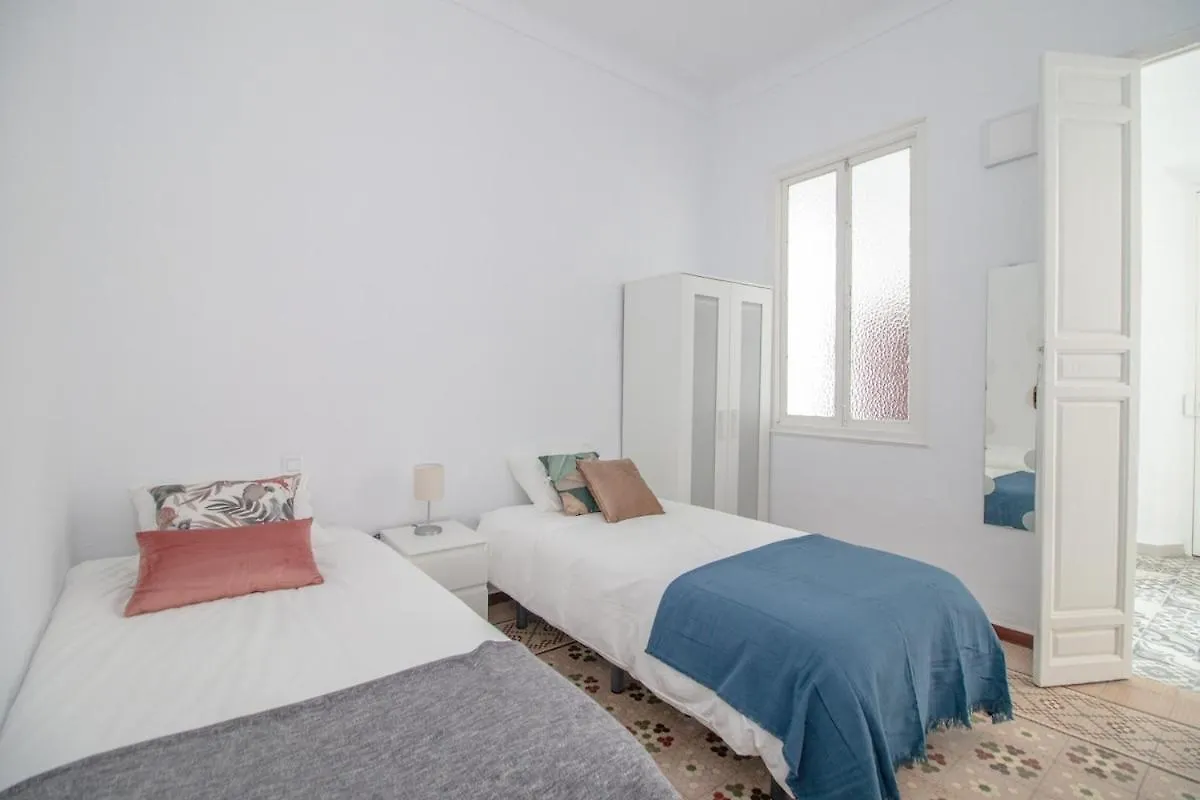 C11 - Cosy 7 Bedrooms In Plaza Merced Malaga 0*,  Spain