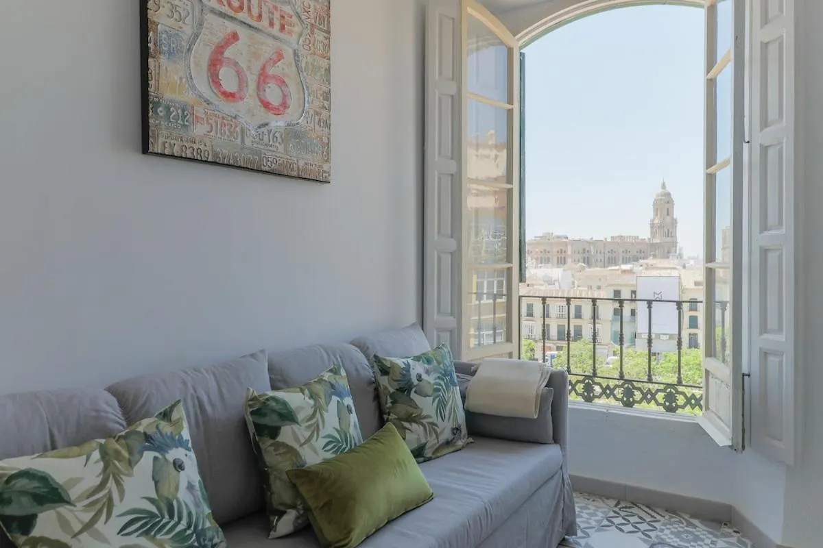 C11 - Cosy 7 Bedrooms In Plaza Merced Malaga