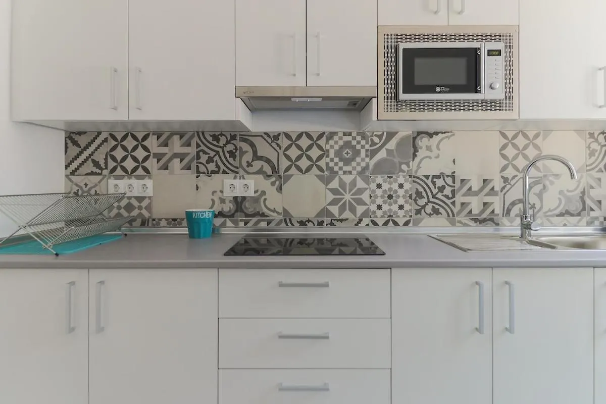 Apartment C11 - Cosy 7 Bedrooms In Plaza Merced Malaga