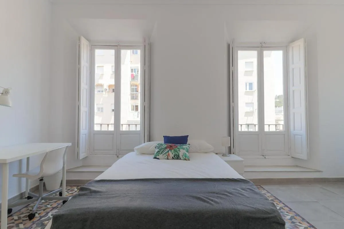 C11 - Cosy 7 Bedrooms In Plaza Merced Malaga 0*,  Spain